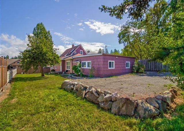 Отель Peter Jensen House Фрайдей-Харбор Экстерьер фото